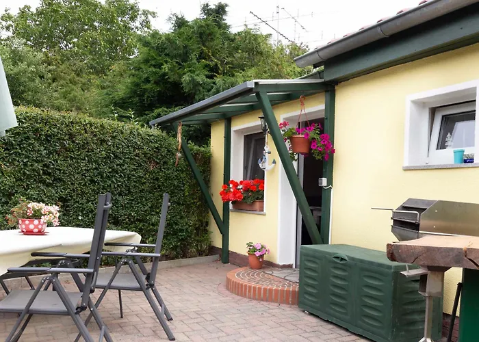 Ferienbungalow * Thesenvitz